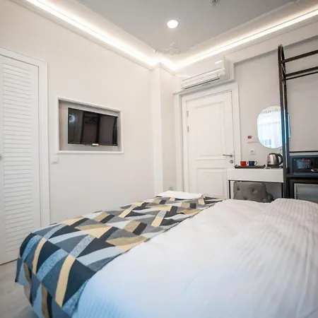 Hotel Megalos Galata