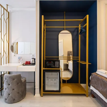 Otel Megalos Galata 3*
