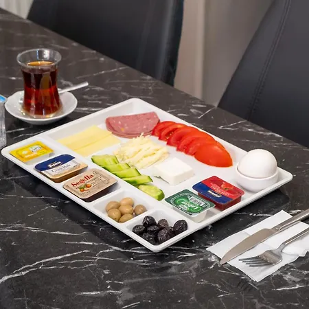Megalos Galata İstanbul