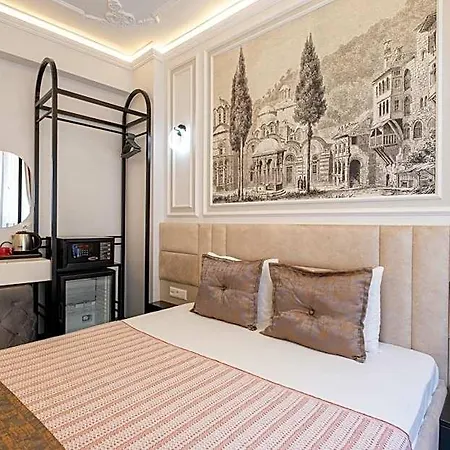Megalos Galata Istanbul