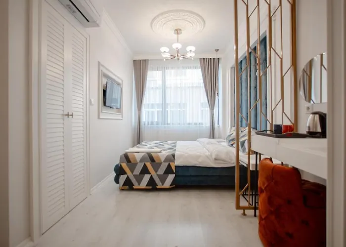 Hotel Megalos Galata 3*