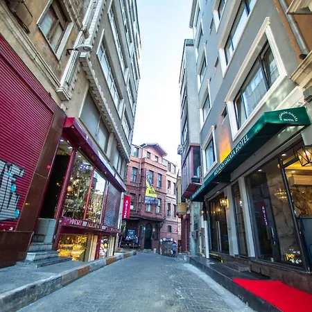 Megalos Galata Istanboel